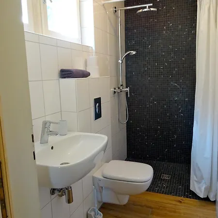 Moonshine 79 * سانت بلاسين